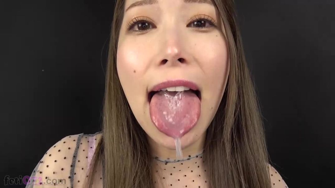 ⁣Yumika saeki spit and sneeze(not full video:( )