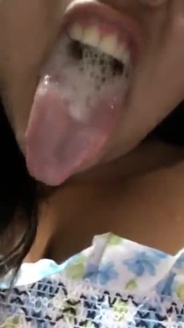 Long Tongue Latina - ThisVid