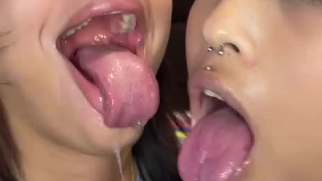 Tongue kiss and spit