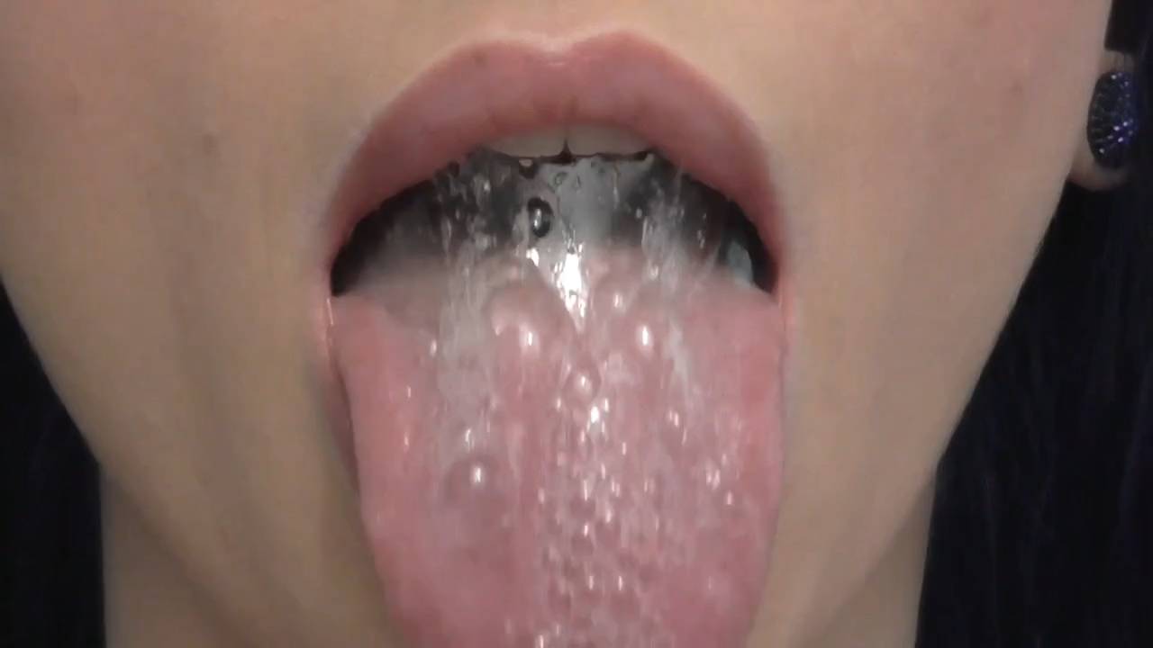 Bubbles, Mouth Fetish, Spit Fetish, Tongue Fetish, Lip Fetish leiwarain spit play ManyVids