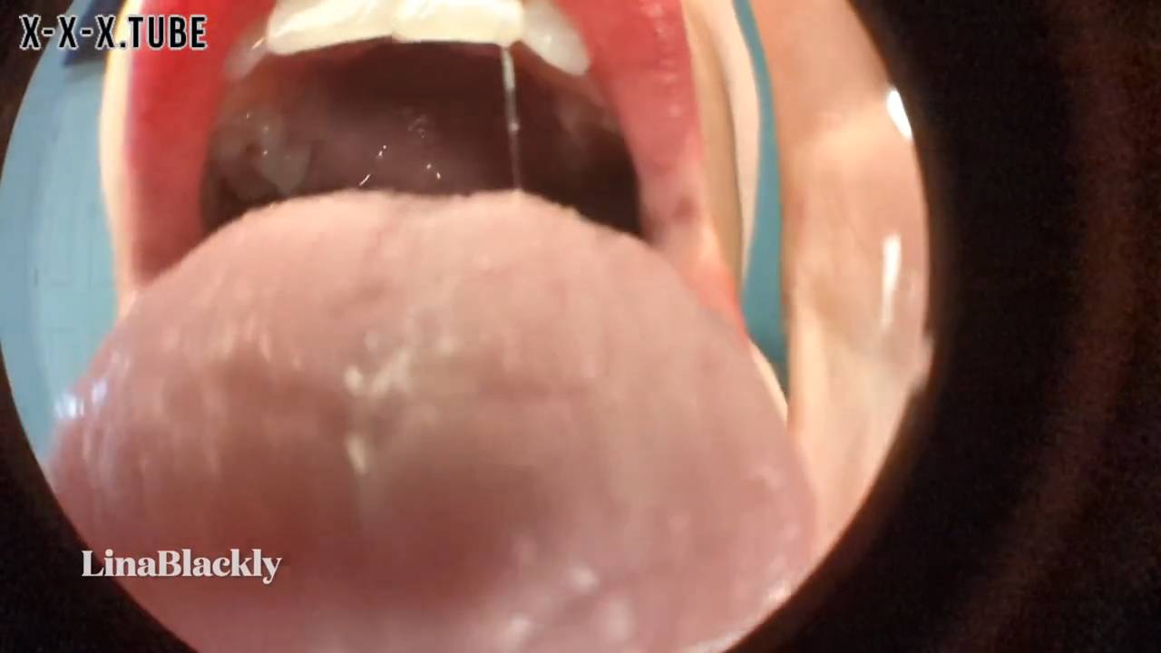 ⁣Mommy licking pov