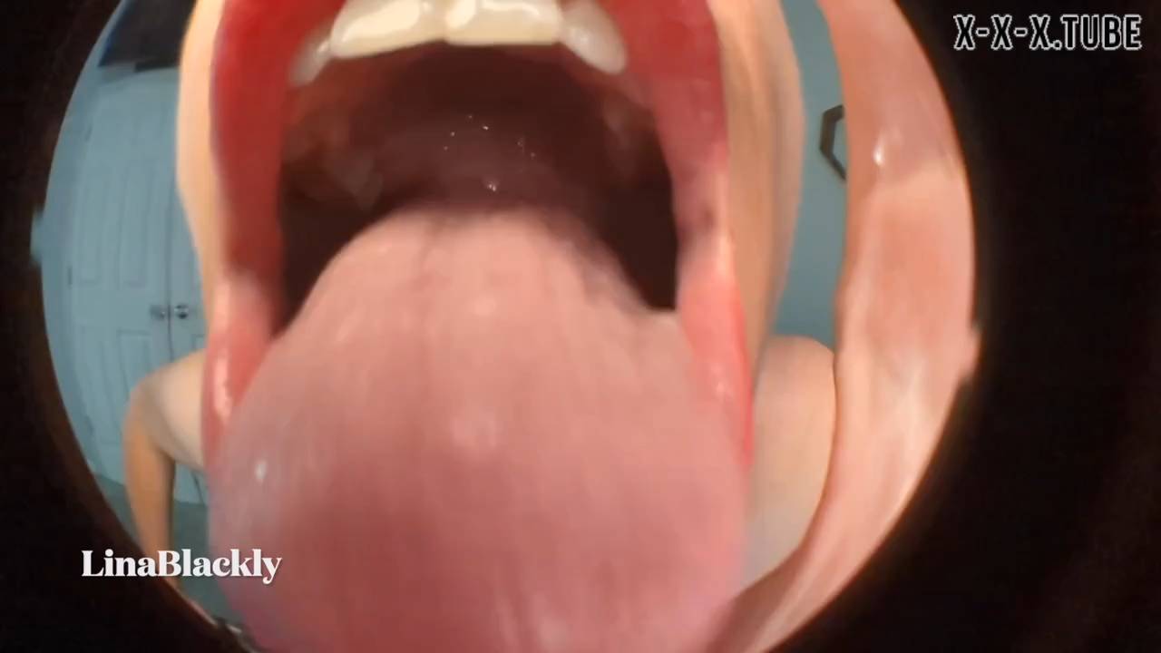 LinaBlackly giantess licking mouthfetish spitfetish vore POV Gia