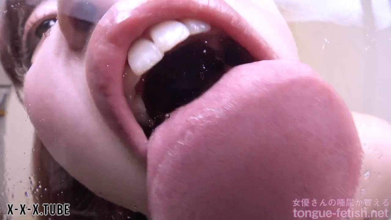 Ayaka Mochizuki dominates and fetishizes with her erotic long tongue